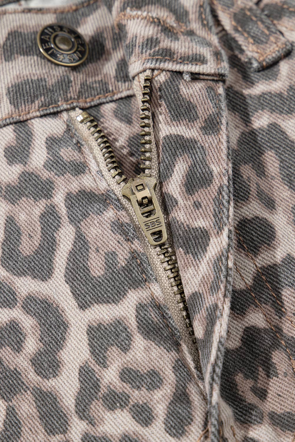 PRE-ORDER: LAS Leopard Frayed Edge Wide Leg High Waist Jeans (4-16)